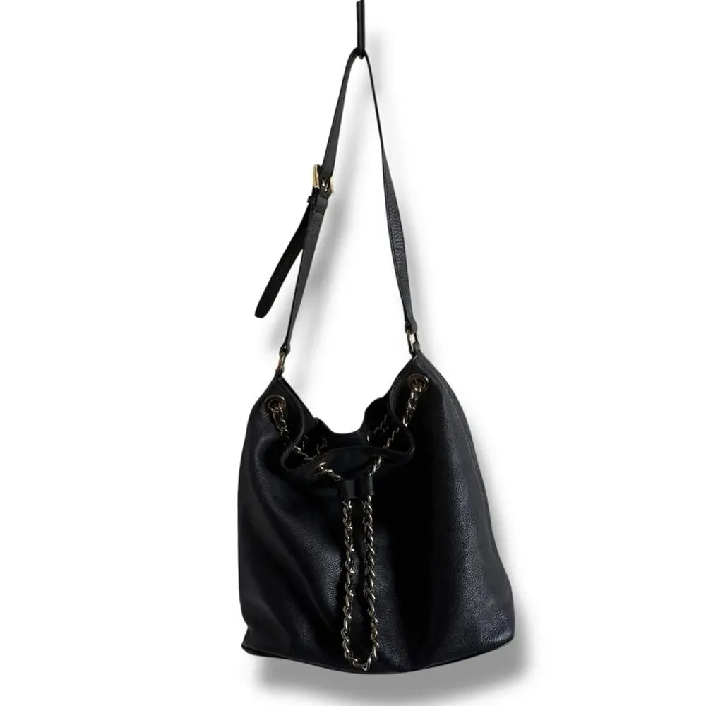 MICHAEL Michael Kors Black and Gold Shoulder Bag with‎ Chain Detail Bucket